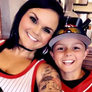 Meet your Posher, Bailey